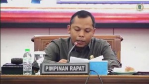 Ketua DPRD Kabupaten Lumajang, Anang Akhmad Syaifuddin resmi mengundurkan diri/Net