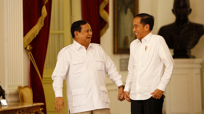 Presiden Joko Widodo dan Ketua Umum Partai Gerindra Prabowo Subianto di Istana Merdeka, Jakarta, 11 Oktober 2019. (Foto: Dok TEMPO)