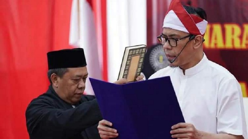 Ikrar setia Munarman pada NKRI dan Pancasila di Lapas Kelas II-Salemba, Jakarta Pusat pada 8 Agustus 2023. (Foto: Dok. Lapas Salemba)