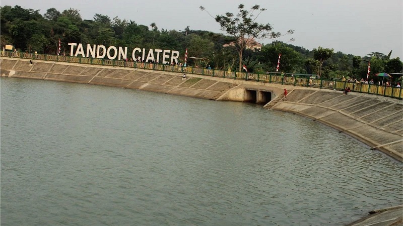 Tandon Ciater, Tangerang Selatan. -