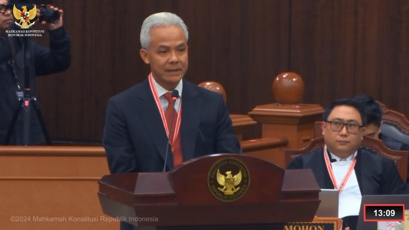 Capres nomor urut 3 Ganjar Pranowo di Sidang PHPU sengketa Pilpres 2024. (Foto: YouTube MK)