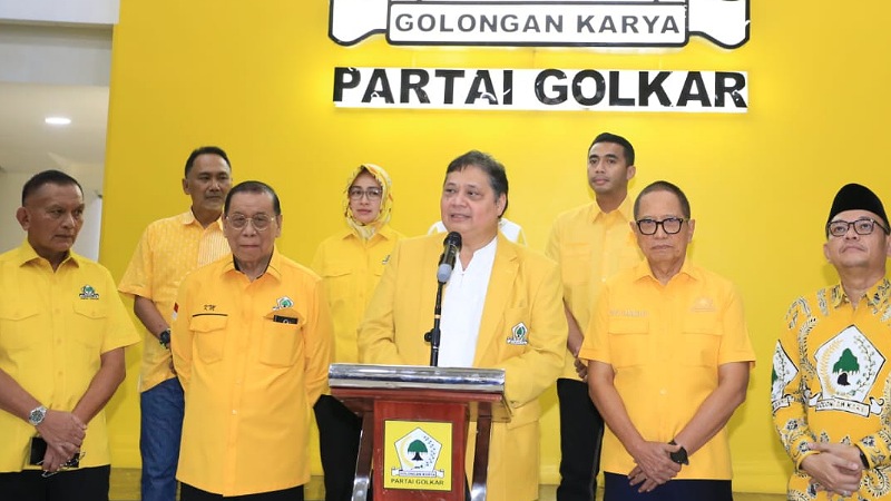 Ketum Partai Golkar Airlangga Hartarto memuji Airin Rachmi Diany sebagai role model kader Golkar di Pilkada. (Foto: AMR/RMN)