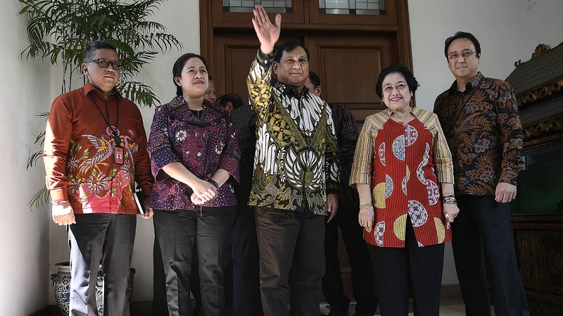 Ketua Umum Gerindra yang saat ini Presiden terpilih Prabowo Subianto saat berkunjung ke kediaman Ketum DPP PDIP Megawati Soekarnoputri. [Foto: Antara]