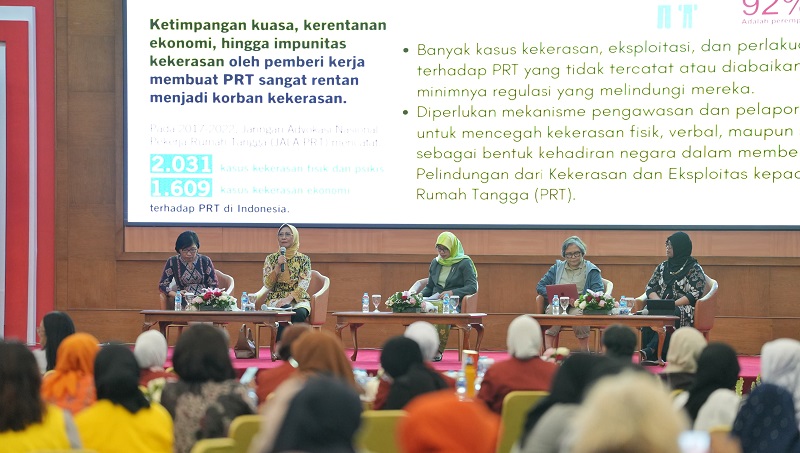 Focus Group Discussion dengan tema Urgensi Pengaturan Perlindungan Pekerja Rumah Tangga. [Foto: Dok DPR]