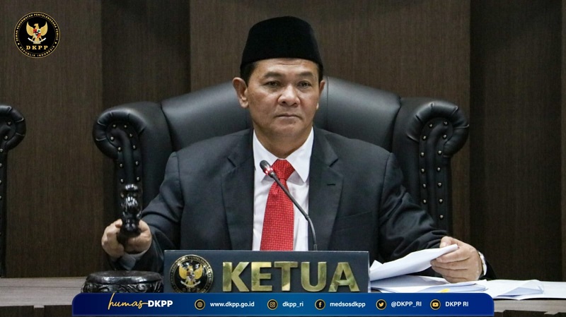 Ketua Majelis DKPP Heddy Lugito. [Foto: Repro]