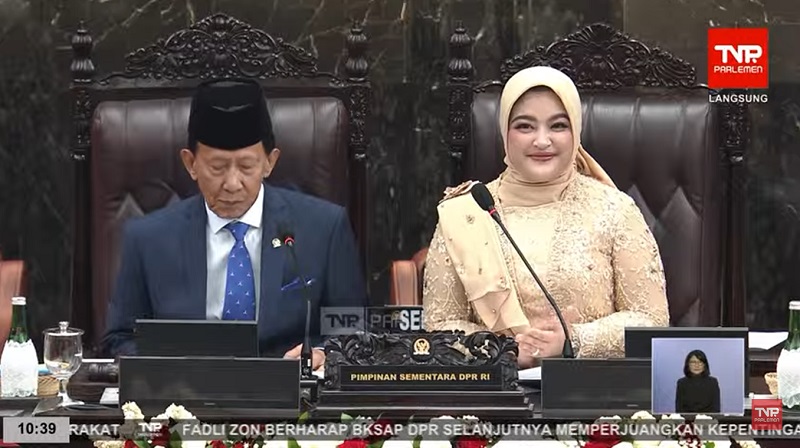 Putri Almarhum Desmond Mahesa, Annisa Mahesa jadi pimpinan sidang termuda pada sidang paripurna pertama DPR RI periode 2024-2029. [Tangkapan Layar]