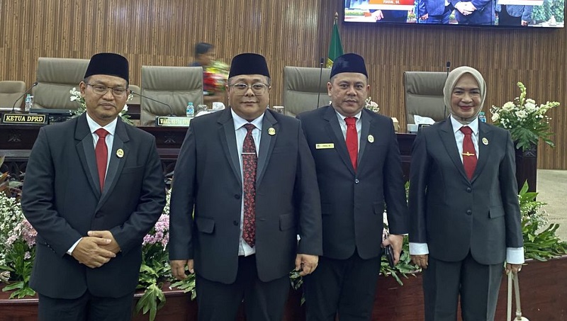 Ketua DPRD dan Wakil Ketua I, II, dan III DPRD Kota Bekasi. [Foto: Repro]