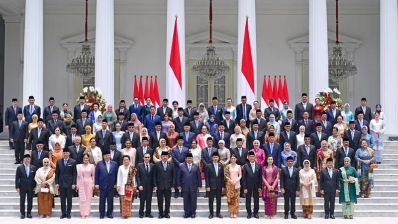 Presiden Prabowo Subianto dan Kabinet Merah Putih. [ FotoDok Biro Setpres/RMN]