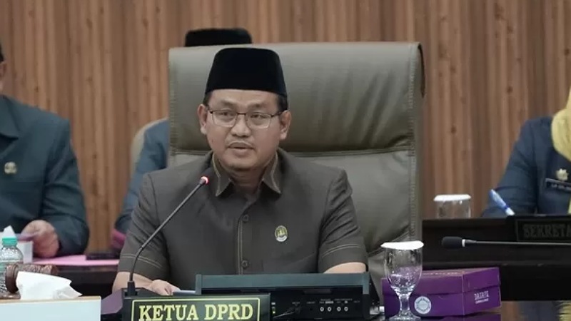 Ketua DPRD Kota Bekasi, Srdi Efendi. [Foto: Repro/RMN]