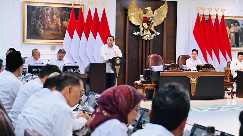 Presiden Prabowo Subianto saat memberikan pengarahan Kabinet Merah Putih, Rabu 22 Januari 2024. [Foto: Dok BPMI Setpres/RMN]