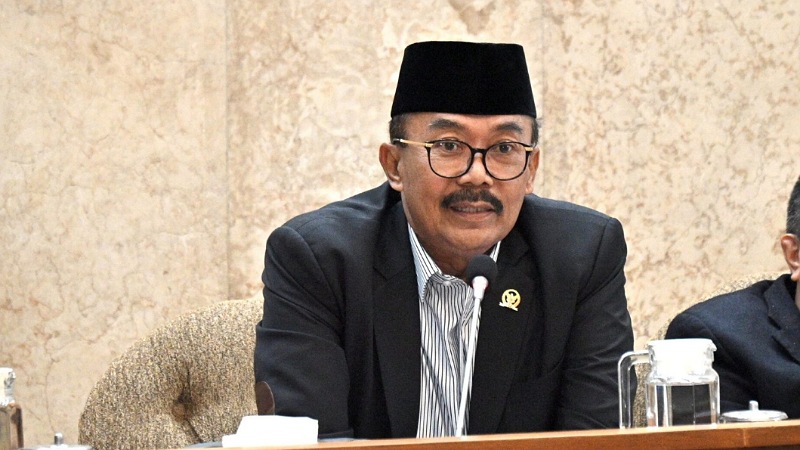 Bandung Bergejolak! MKD Minta Polisi Sikat Pemalsu Plat Khusus DPR!