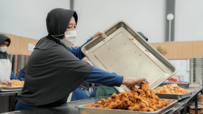 Dapur MBG Persis Garut: Dari Santri, Oleh Santri, untuk Santri Dapur MBG Pesantren Persis Garut - Istimewa -