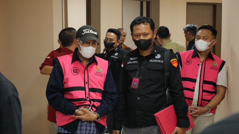 Tiga tersangka dugaan kasus korupsi di Sritek di tangkap Kejagung - Dpk. Kejagung -