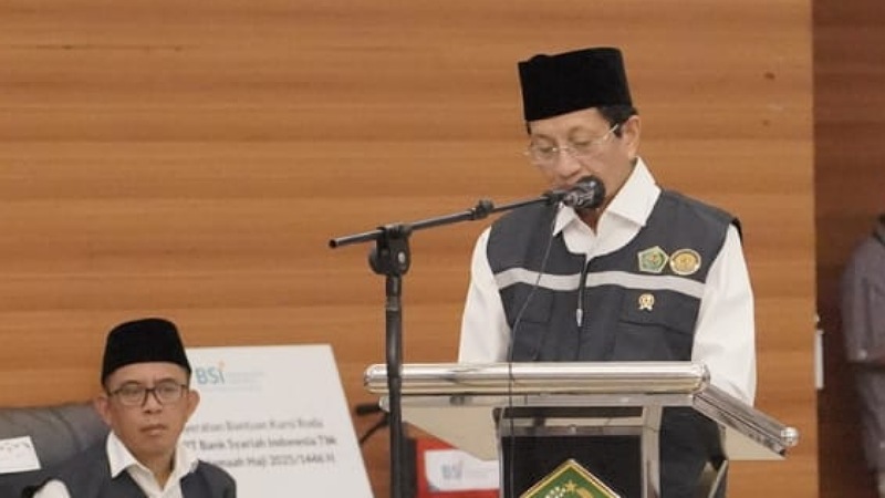 Ini Pesan Spiritual Menag Nasarudin Kepada Jemaah Haji Kloter Pertama Menteri Agama Nasaruddin Umar saat menyampaikan pesan-pesan kepada jemaah haji kloter pertama. - Dok. Kemenag -