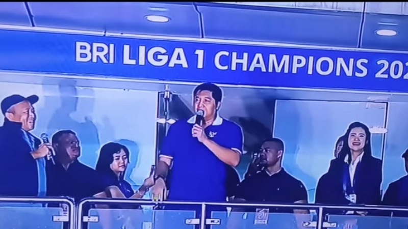 Maruarar Sirait, yang dikenal sebagai pengusaha dan saat ini menjabat Menteri Perumahan siap menggelontorkan dana Rp 100 M jika PERSIB jadi masuk Bursa Efek Indonesia. - Tangkapan Layar -