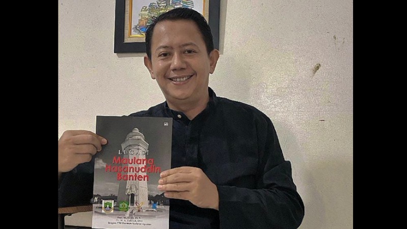 Membaca Legasi Maulana Hasanuddin: Ikhtiar Menghidupkan Ingatan Kolektif