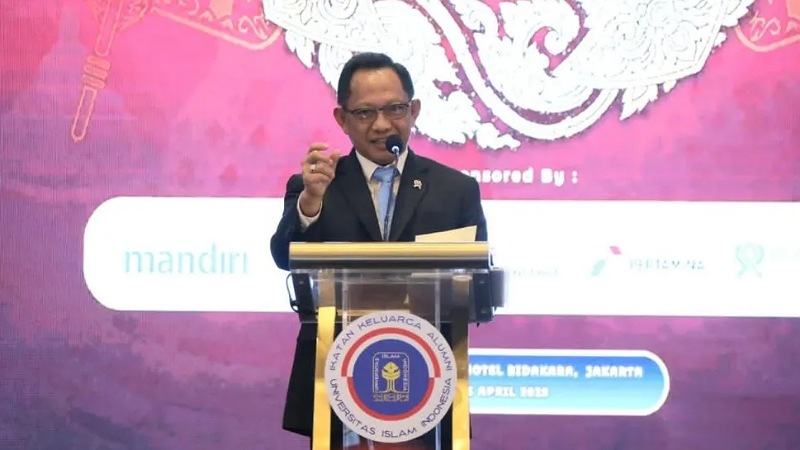 Mendagri Tito: Ormas Meresahkan Akan Ditindak Tegas, Tak Dapat Lagi Dana Hibah!