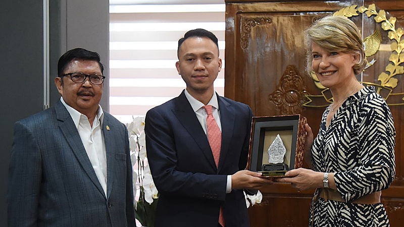 Prancis Dukung Aksesi Indonesia ke OECD, DPR RI Tangkap Sinyal Positif dari Paris!