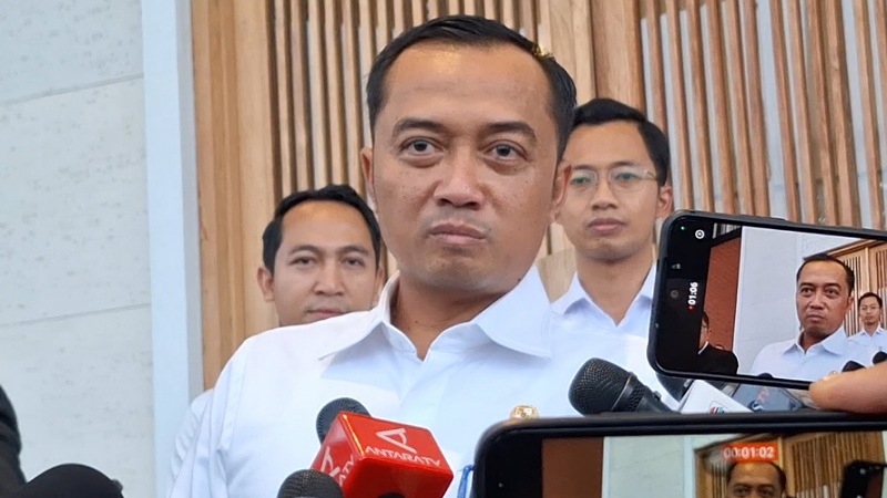 Preman Berkedok Ormas Ganggu Investasi, Prabowo Turun Tangan!