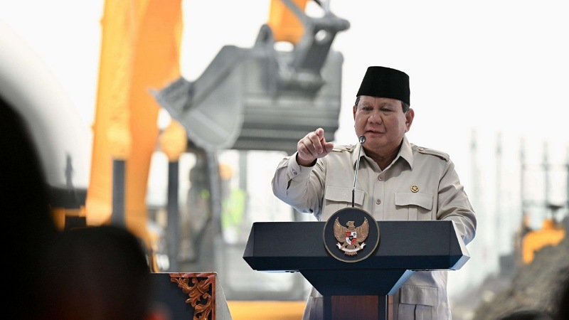 Bangun Ekosistem Baterai EV, Prabowo Usung Perdamaian di Tengah Dunia yang Bergolak! Presiden Prabowo Subianto di acara peletakan batu pertama pembangunan proyek Ekosistem Baterai EV, di Karawang, Minggu (29/6/2025) - Foto: Biro Pers Setpres -