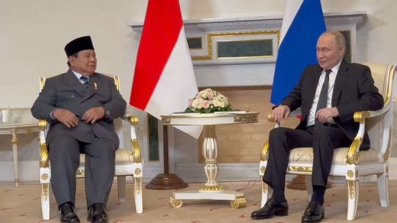 Prabowo Disambut Hangat Putin Di Istana Konstantinovsky, Bahas Perdagangan Hingga Eurasia