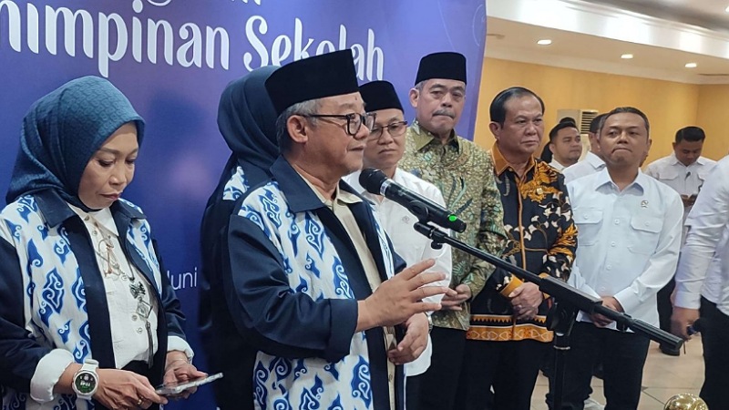 Program Kepemimpinan Sekolah Diluncurkan, Targetkan SDM Pendidikan Unggul dan Adaptif Mendikdasmen Abdul Mu’ti meluncurkan Program Kepemimpinan Sekolah, Senin (23/6/2025) - Foto: RRI -
