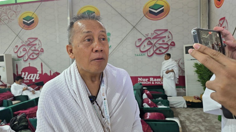 Saan Mustopa Sidak Maktab di Mina: “Delapan Jam Tunggu Bus, Makan Siang Datangnya Malam!”