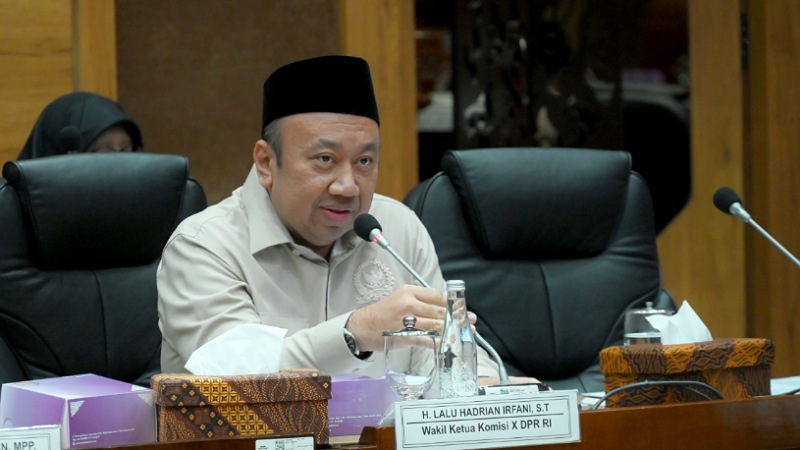 DPR Sentil KDM! Larangan Study Tour dan Jam Masuk Lebih Pagi Bukan untuk Dipukul Rata!