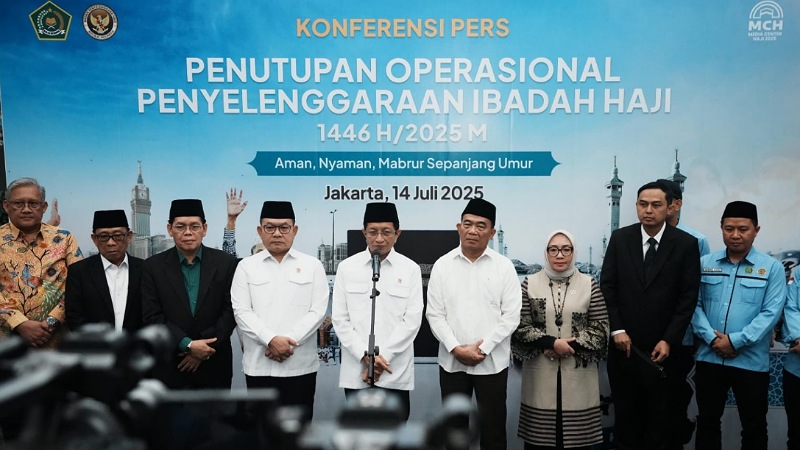 Layanan Haji 2025 Resmi Ditutup! Menag Sebut Formula 5BPH Jadi Warisan Kemenag! Menteri Agama Nasaruddin Umar secara resmi menutup operasional haji tahun 2025 - Foto: Kemenag -