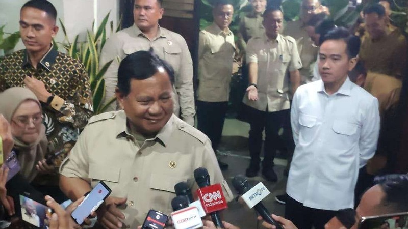 Prabowo Lapor Hasil ‘Blusukan’ Dunia ke Jokowi, Gibran Ikut Dampingi