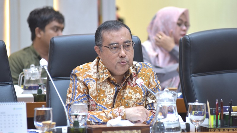 Yahya Zaini Soroti Gelombang PHK: Negara Jangan Jadi Penonton!