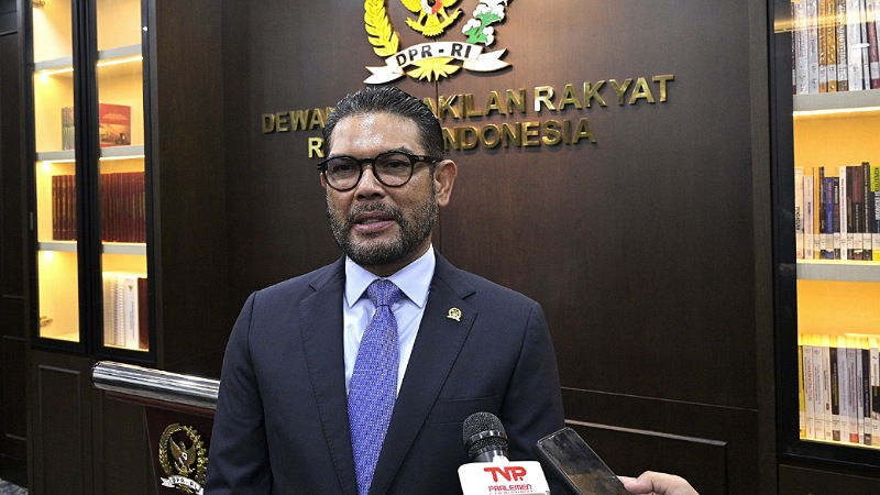 Nasir Djamil: OTT Wamenaker Ibarat Gol Bunuh Diri ke Pemerintah!