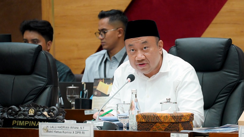 Darurat Pendidikan! Komisi X DPR Soroti Rencana Penutupan 7 SD di Aceh Barat Wakil Ketua Komisi X DPR RI, Lalu Hadrian Irfani - Humas DPR -