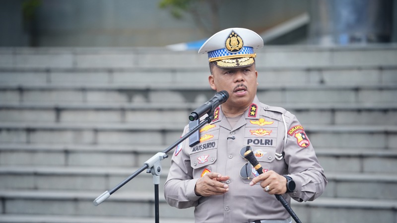 Kakorlantas: Pengawalan Pejabat Tetap Jalan, Tapi 'Tot Tot Wuk Wuk' Dihentikan Sementara! Kepala Korps Lalu Lintas (Kakorlantas) Polri Irjen Pol Agus Suryonugroho - Humas Polri -