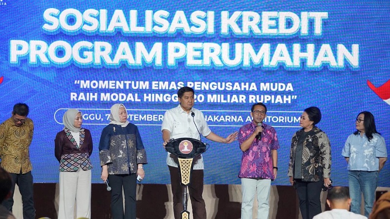 Menteri Ara Gandeng HIPMI Salurkan KUR Perumahan, Plafon Capai Rp 20 Miliar per Pengusaha! Menteri PKP Maruarar Sirait bersama Ketua Umum BPP HIPMI Akbar Himawan Buchari mensosialisasikan program Kredit Usaha Rakyat (KUR) Perumahan kepada pengusaha muda. - Kemen PKP -