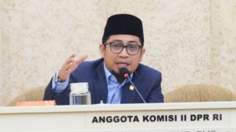 Perpres Prabowo 79/2025 Disorot, Frasa “Ibu Kota Politik” Picu Pertanyaan DPR! Anggota Komisi II DPR Muhammad Khozin - Humas DPR -