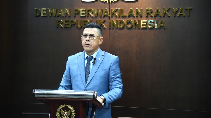 DPR: Pembatasan Pembayaran Pensiun Bentuk Perlindungan Hukum Anggota Komisi III DPR RI Soedeson Tandra - Humas DPR RI -