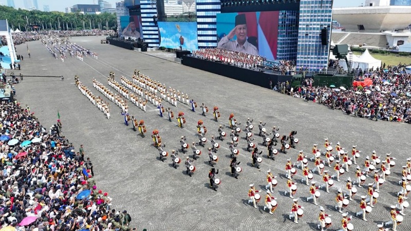 Monas Bergetar, Rakyat Bersorak: TNI 80 Tahun, Prabowo Tersenyum Bangga