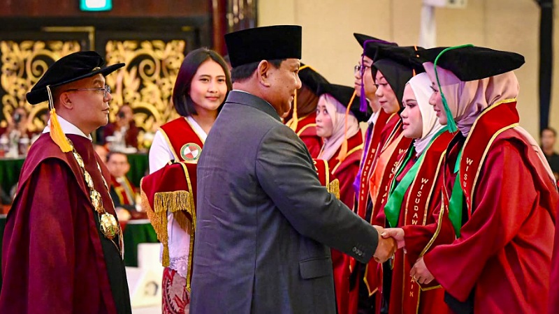 Presiden Prabowo Ajak Mahasiswa Berani Pilih Jalan Kebenaran