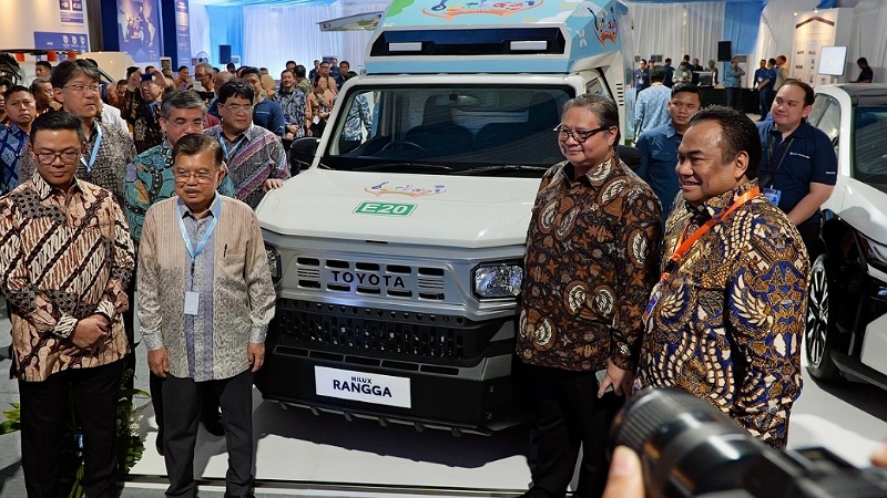 Anggota Komisi VI DPR RI Rachmat Gobel (paling kanan) menegaskan pentingnya memperkuat kemitraan investasi antara Indonesia dan Jepang - Dok. Ig Rachmat Gobel)