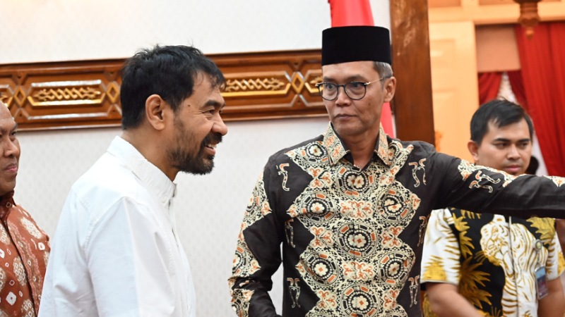 Revisi UUPA Wujud Tanggung Jawab terhadap Aspirasi Rakyat Aceh Anggota Badan Legislasi (Baleg) DPR RI, TA Khalid bersama Gubernur Aceh Muzakir Manaf. - Humas DPR -