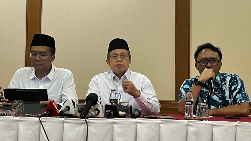 Katib Syuriyah PBNU, Sarmidi Husna [tengah] - Metrotvnews -