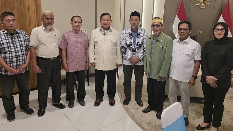 Prabowo Rehabilitasi Dua Guru Luwu Utara: Keadilan untuk Pengabdi Pendidikan!