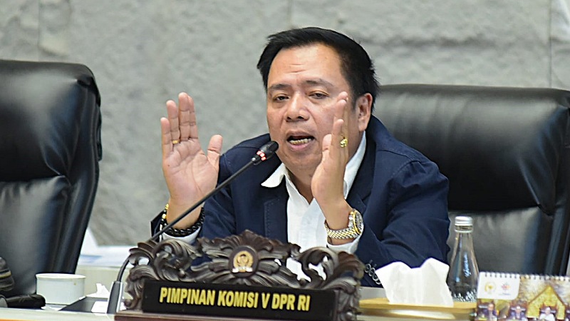 Ketua Komisi V DPR RI Lasarus - Humas DPR -
