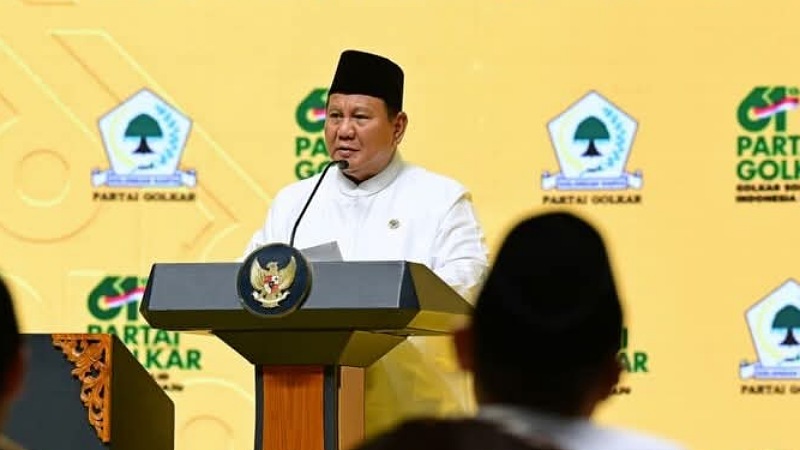 Presiden Prabowo Subianto saat berpidato di peringatan HUT ke-61 Partai Golkar di Istora Senayan, Jakarta, Jumat (5/12/2025) malam. - Dok Setkab RI -
