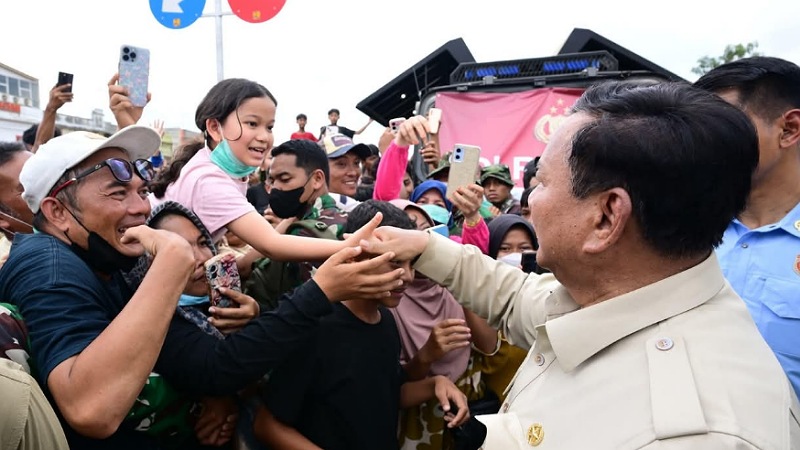 Presiden Prabowo Subianto saat mengunjungi daerah terdampak becana di Aceh Tamiang - BPMI Setpres -