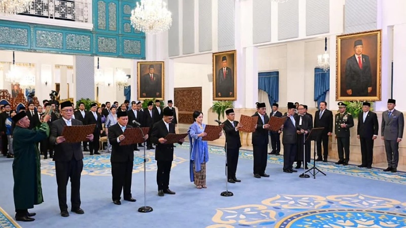 Pelantikan tujuh anggota Komisi Yudisial (KY) masa bakti 2025-2030 di Istana Negara, Jakarta, Jumat (19/12/2025). - Foto: Dok Setkab RI -