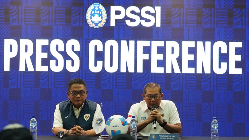 Manajer Timnas Sumardji mengumumkan mundur dari posisi manajer Timnas - Foto: Dok. PSSI -