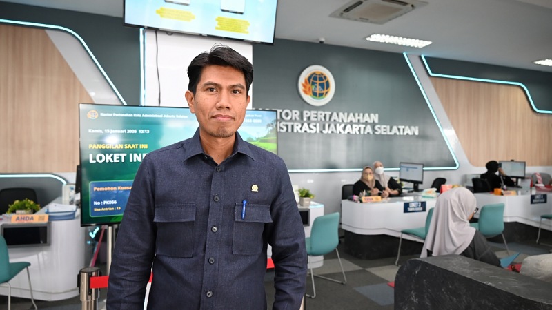 Wakil Ketua Komisi II DPR RI Bahtra - Humas DPR -