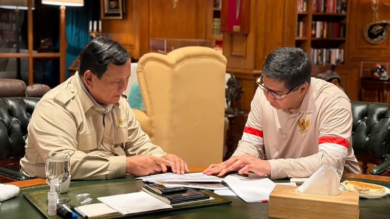 Prabowo Terima Menteri PKP di Hambalang, Bahas 141 Ribu Rumah Subsidi